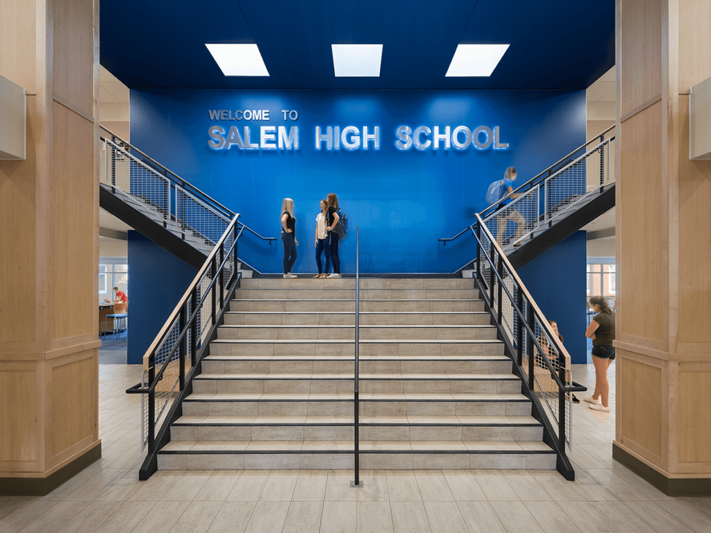 salem-high-school-building